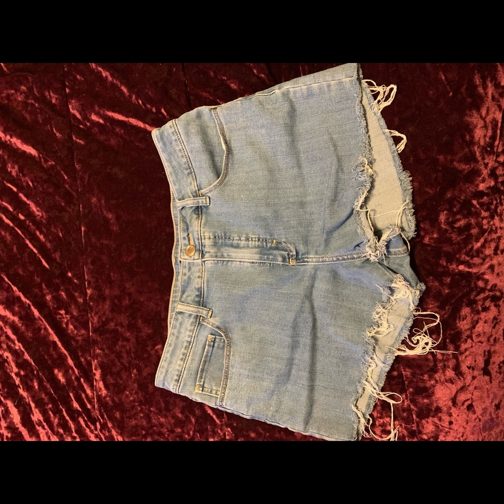 Short shorts
